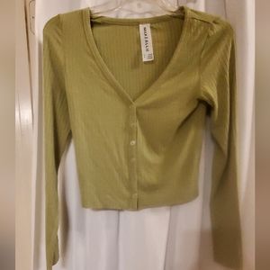 NWOT Max & Allie Women's Ultra Soft Short Cardigan Sweater V Neck Long Sleeve